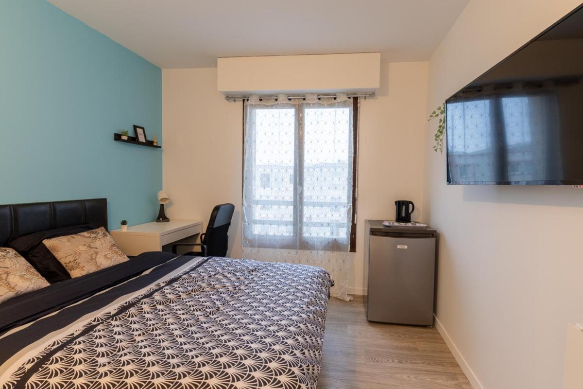 Bed and Breakfast Le Beau Refuge Parisien De Cergy - Parisian Modern Flat At Сержи Экстерьер фото